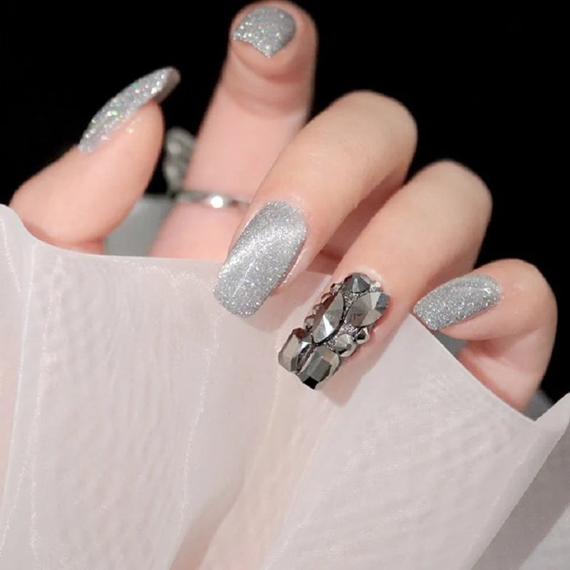 Laser Diamond nagellakset: Intense glans en glamoureuze schittering 